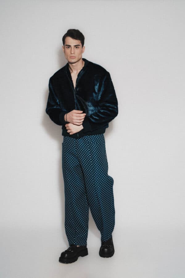 Mindnight Fur Bomber - Image 7