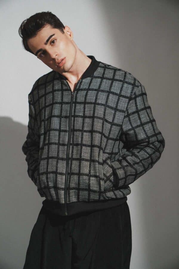 Check Bomber - Image 4