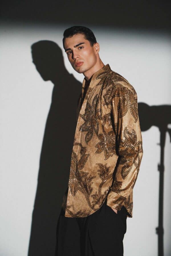 V Lotus Shirt - Image 4