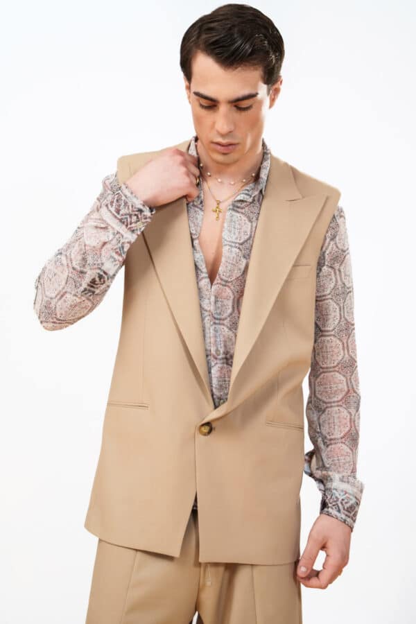 MARCEL CUT BLAZER – BEIGE (SLEEVELESS)
